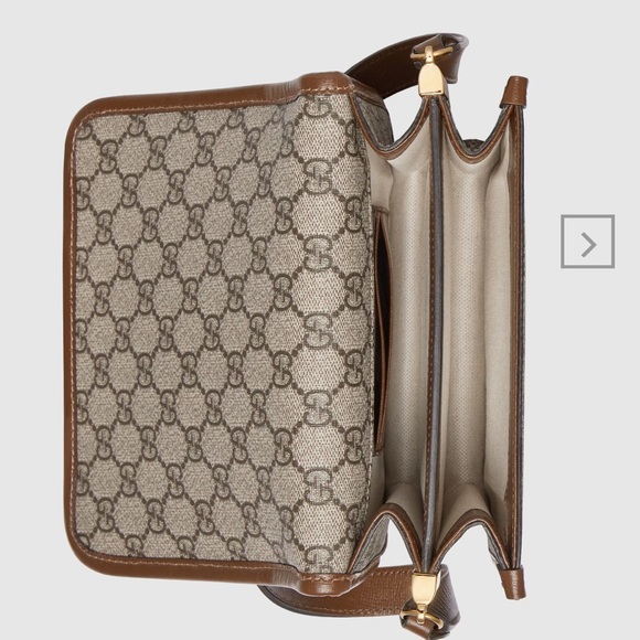 BNWT — Gucci Mini Crossbody Bag with Interlocking G - Picture 8 of 16